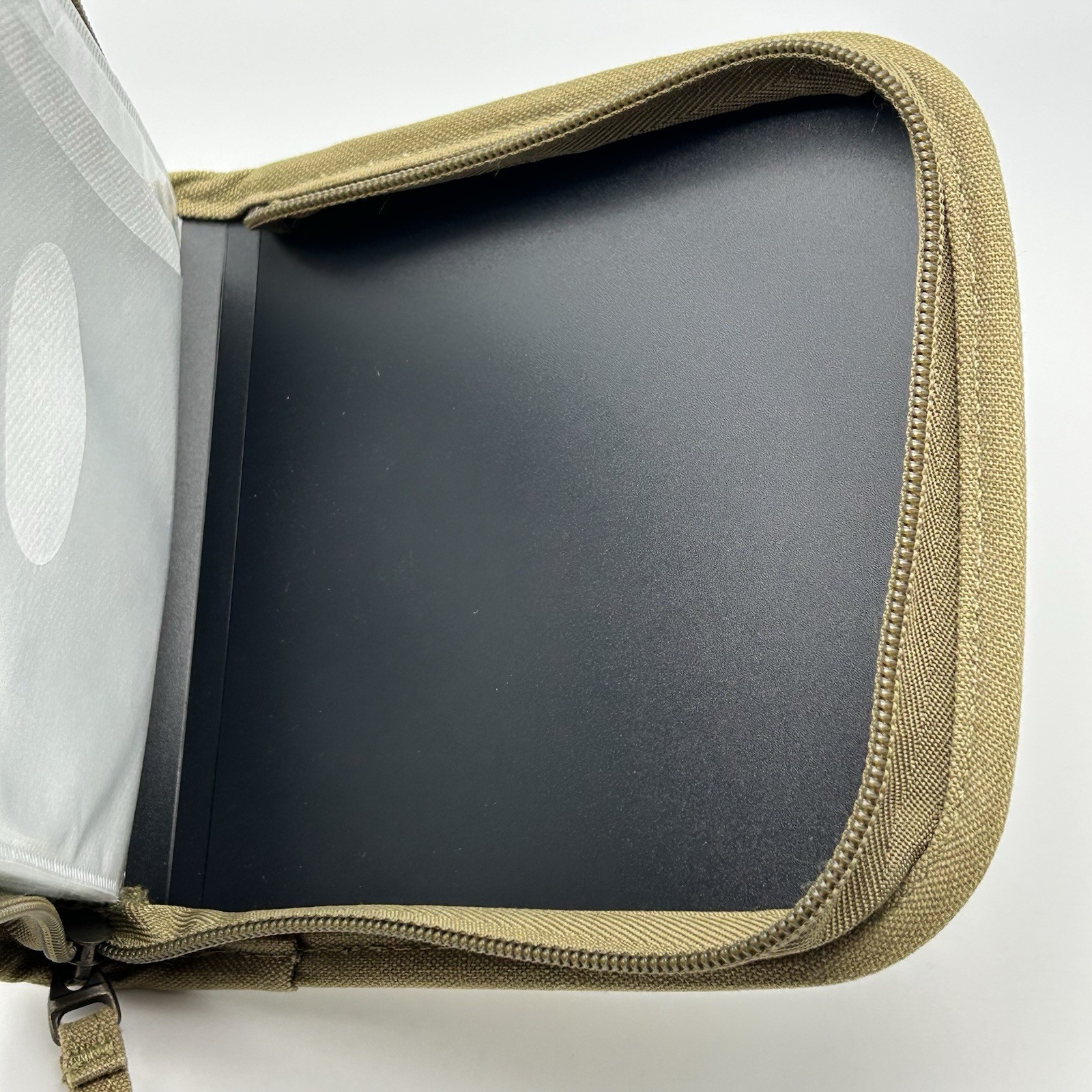 Eco-Tronics by LeZura – 22 CD DVD Soft Zipper Case Army Green Natural Cotton Y2K