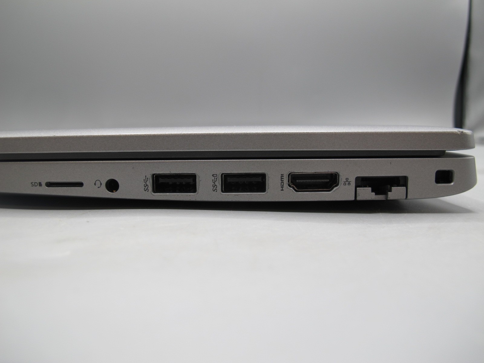 Dell Latitude 5520 15.6″ i5-1145G7 16GB 256GB SSD NVMe Win11 (FREE SHIPPING)