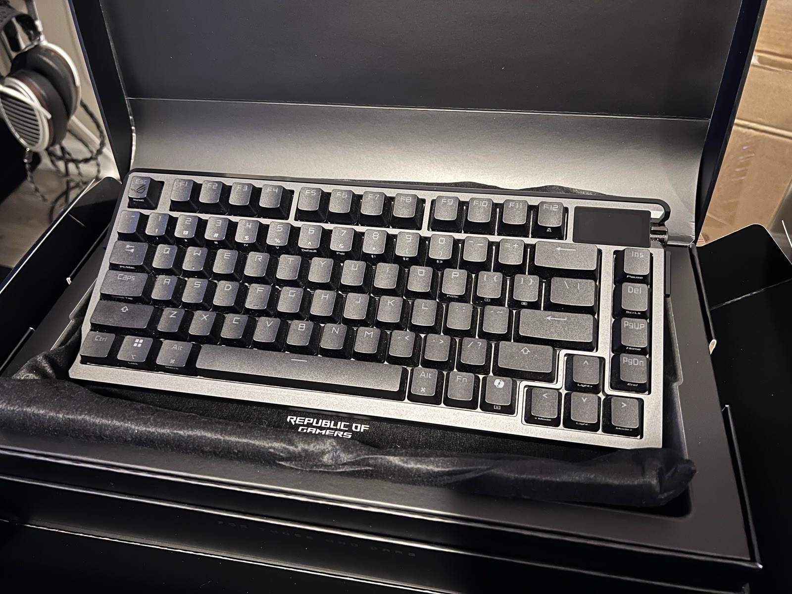 ASUS ROG Azoth Extreme 75% Mechanical Ultra Premium Gaming Keyboard – NX Snow