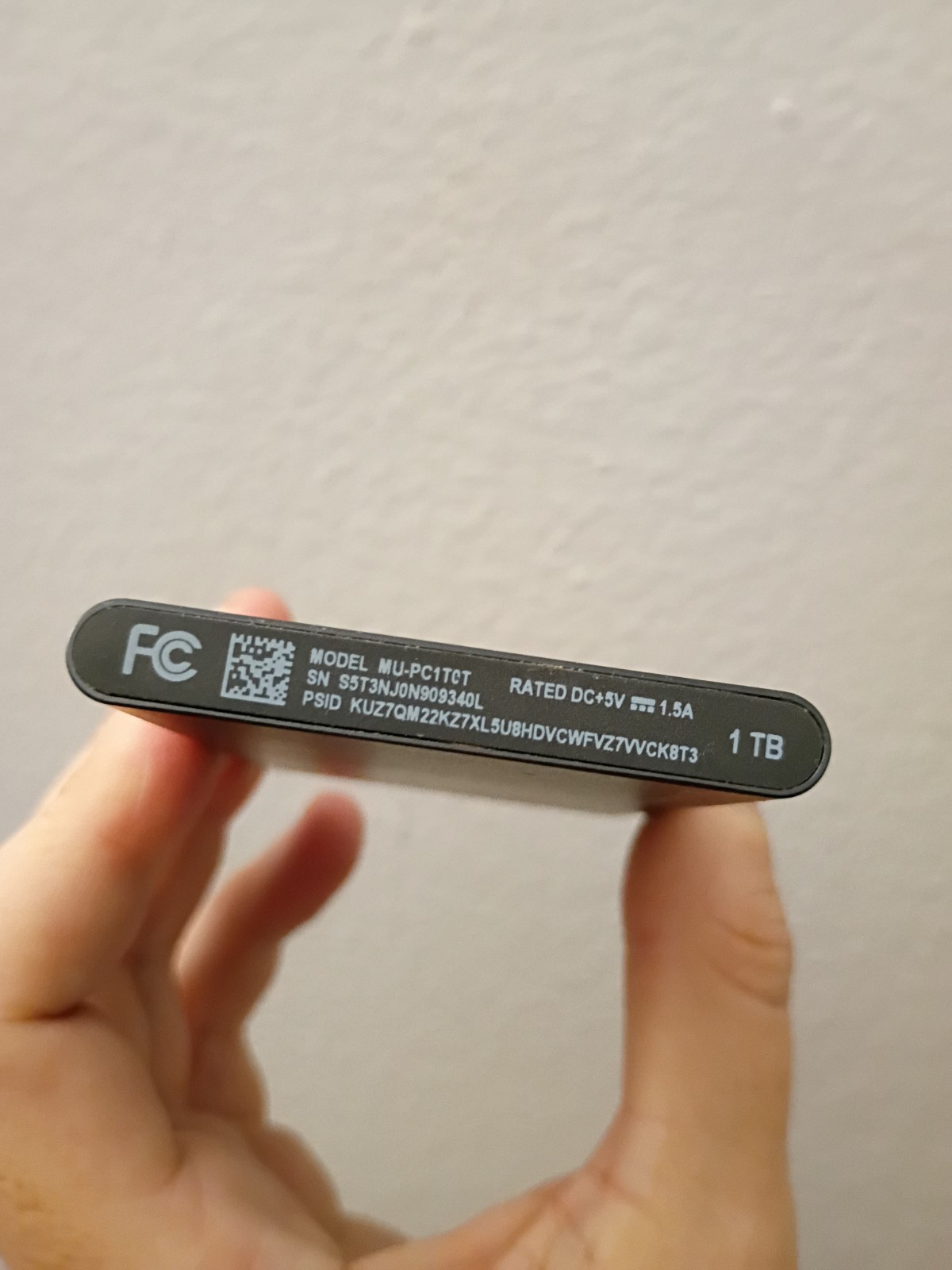 Samsung T7 2TB USB 3.2 Portable Solid State Drive – Titan Grey