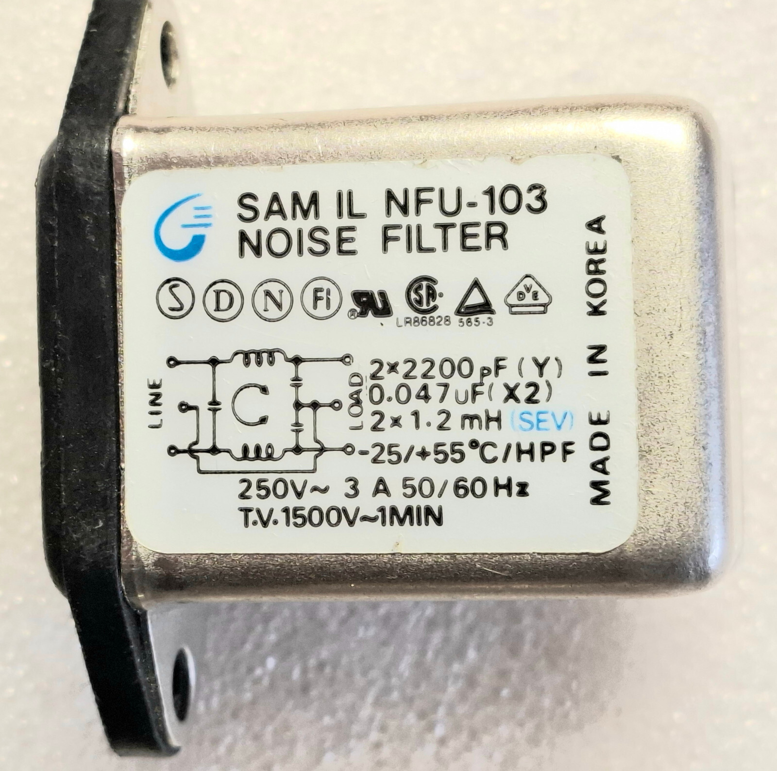 4pcs. Noise Filter for PC TV power unit Monitor Power conn 125/250VAC 3A 50/60Hz