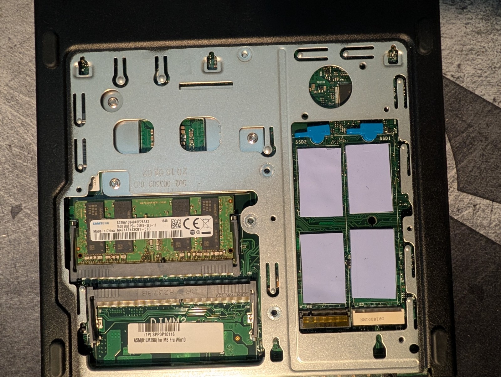 Lenovo ThinkStation P330 Tiny 16GB RAM No SSD with Adapter