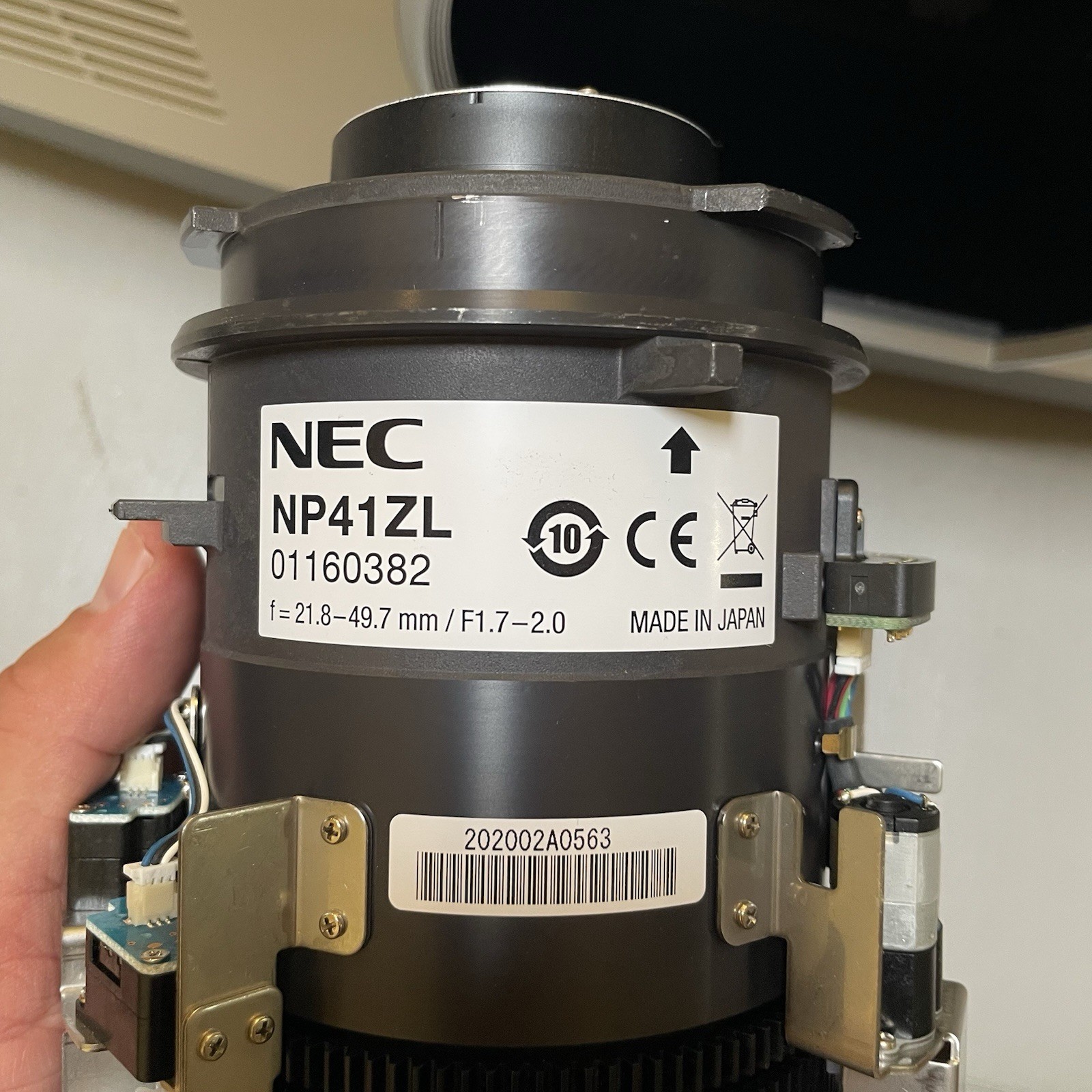 NEC NP-PA803UL 3LCD 1920×1200 8,000 Lumen Projector w/ NP41ZL Lens | 5774 Hours