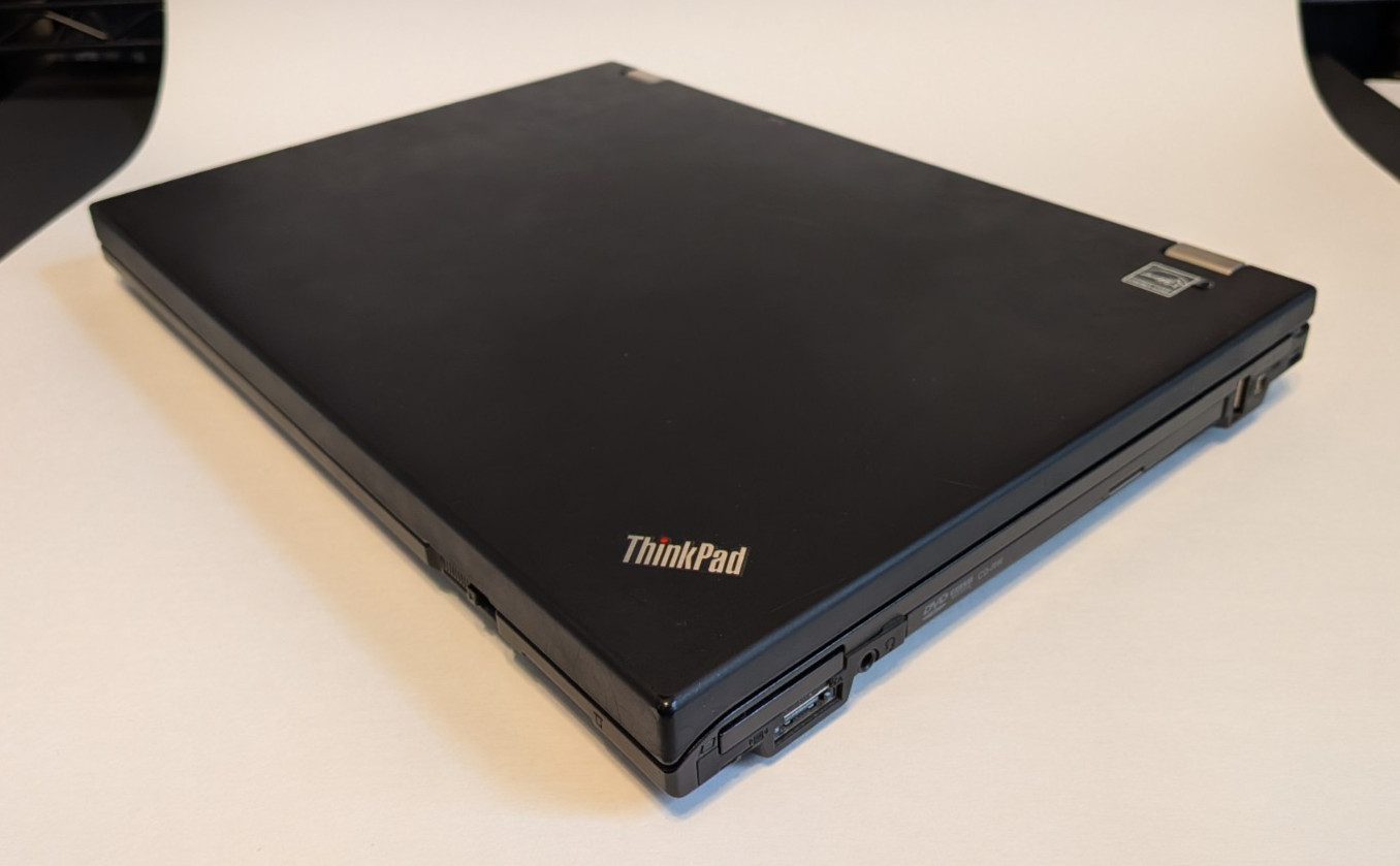 Lenovo Thinkpad T410 Laptop i5-M520 2.5gb ram 500gb HD TESTED NEEDS BATTERY