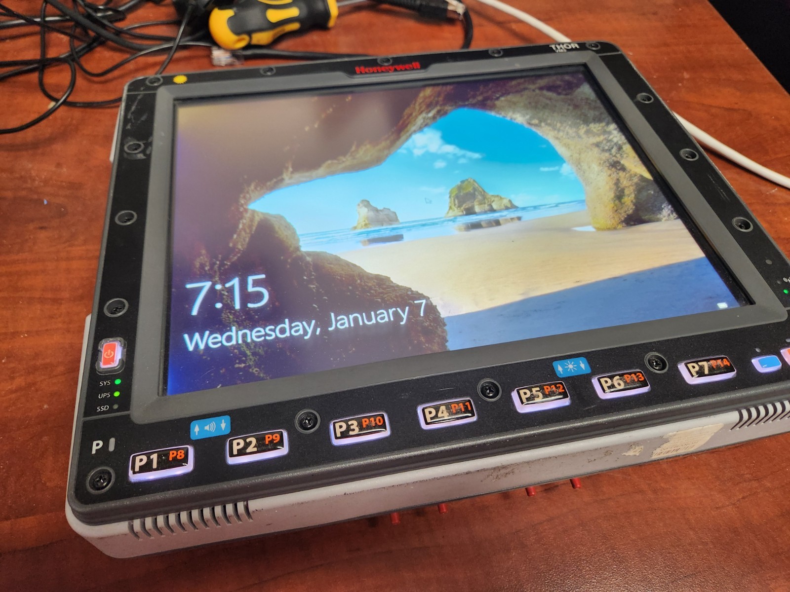 Honeywell Thor VM3 Atom E3826 1.46GHz 4GB RAM Vehicle Mount Computer Win10 LTSC