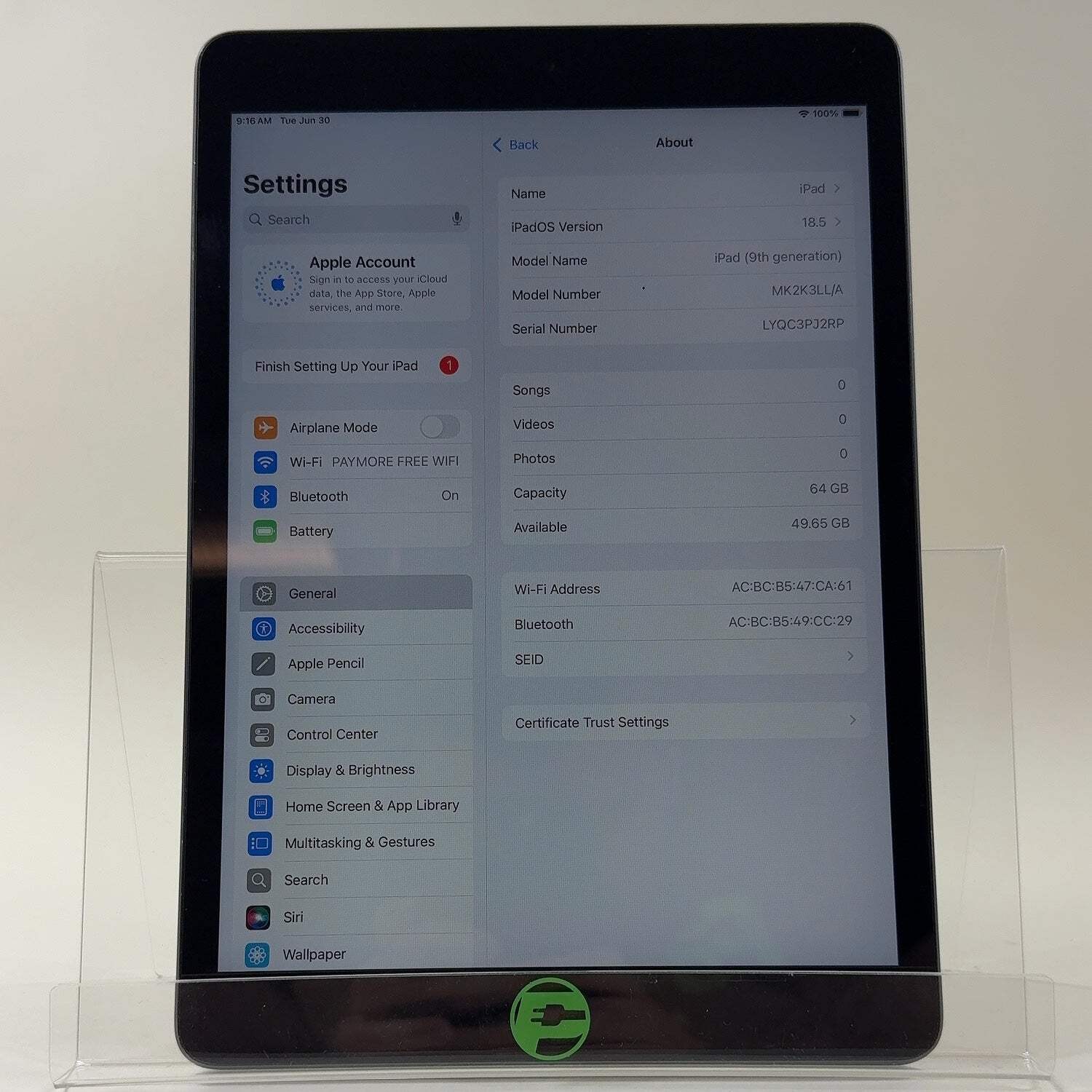 Broken WiFi Only Apple iPad 9th Gen 64GB 18.5 MK2K3LL/A READ