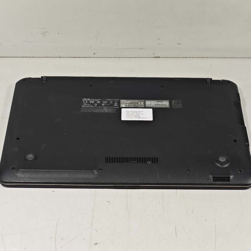 ASUS X540YA-DM075T Laptop – AMD A8-7410 Radeon R5 8GB RAM
