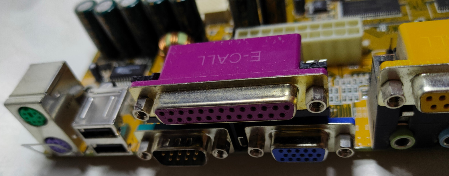 Rare Socket 370 Chaintech CT-6VIV with int. Nvidia Riva TNT2M64 + CPU & 128 MB
