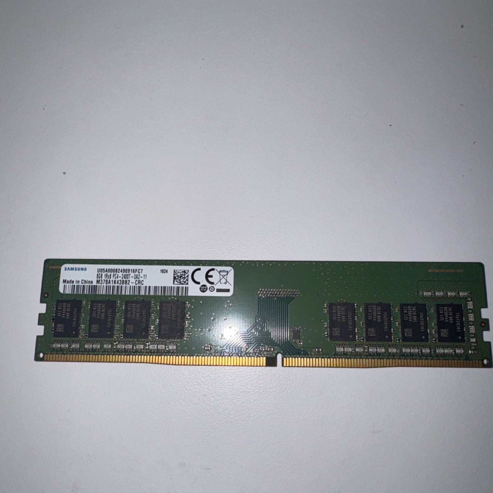 DDR4-2400T PC4-2400T UDIMM 8GB PC4-19200 DDR4-2400 1Rx8 UDIMM RAM M378A1K43BB2-C