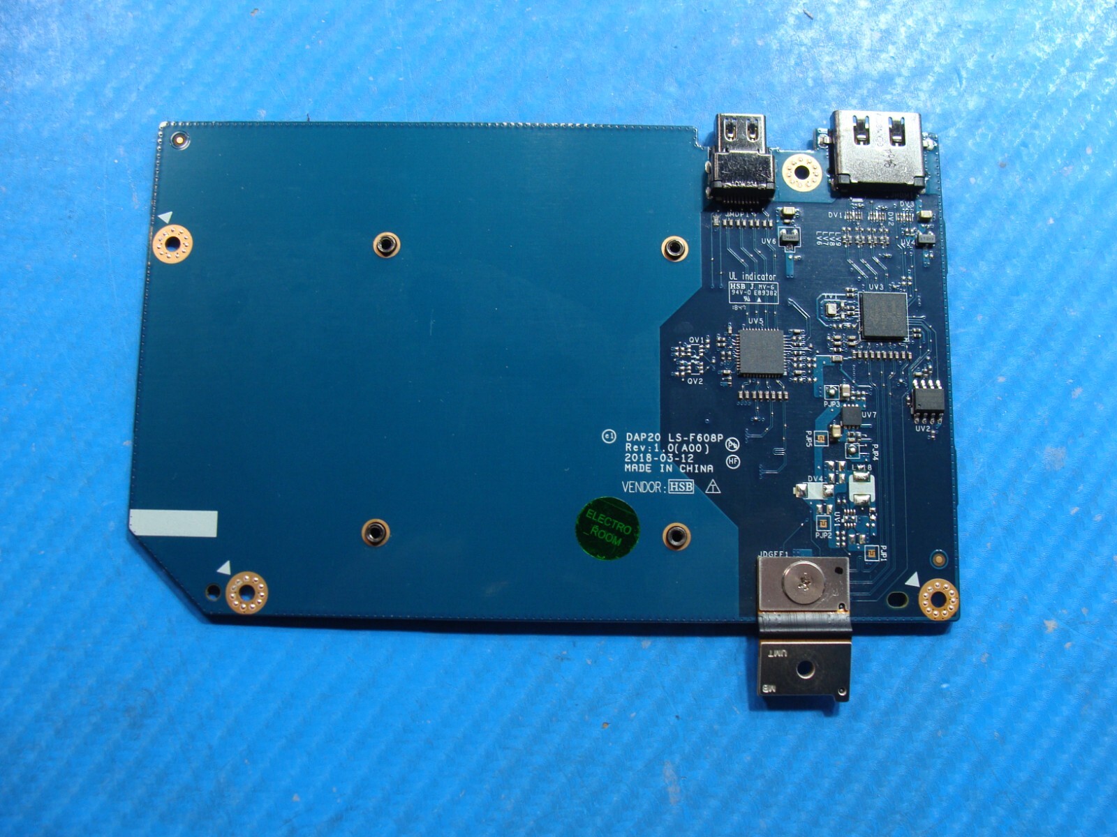 Dell Precision 7730 17.3″ OEM Intel UHD Graphics 630 Video Card LS-F608P 0057F
