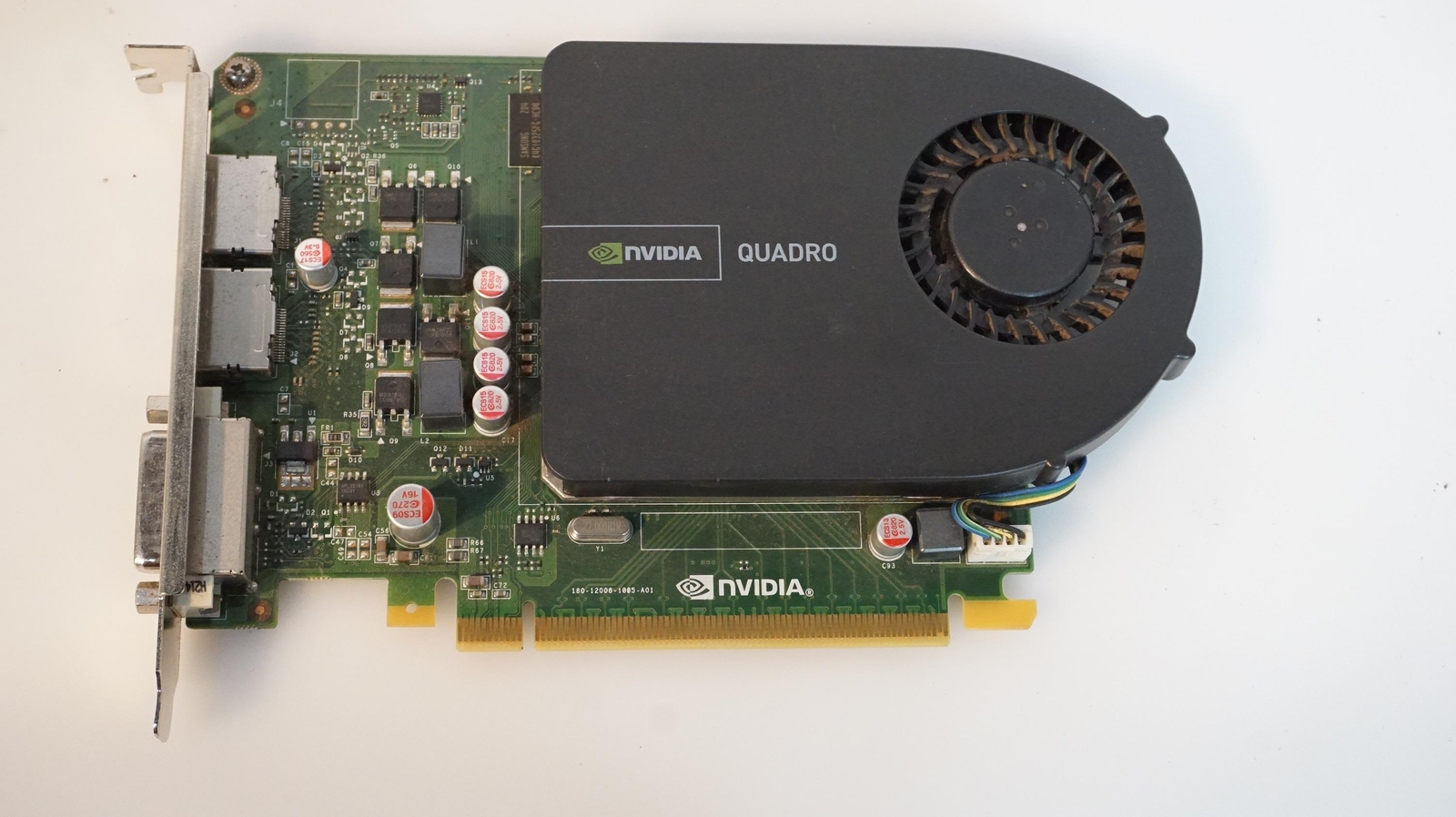 DELL 8MDMW NVIDIA QUADRO 2000 1GB GDDR5 DUAL DISPLAYPORT DVI PCIE X16 VIDEO CARD