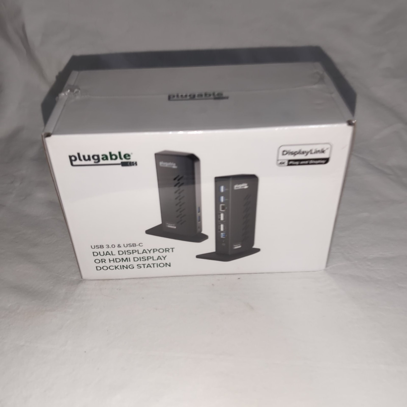 Plugable UD-6950Z universal laptop docking full work station USB 3.0 USB-C port