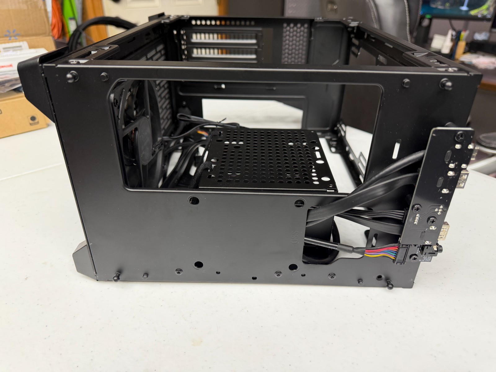 Cooler Master NR200P V2 – black ITX PC case