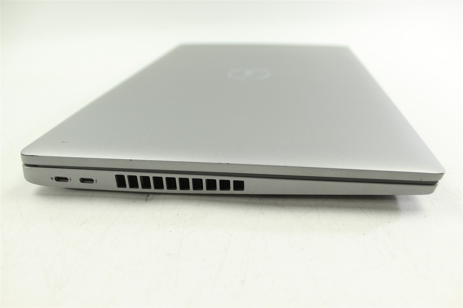 Dell Latitude 5530 15.6″ FHD i7-1255U 1.7GHz 512GB SSD 16GB RAM W11P