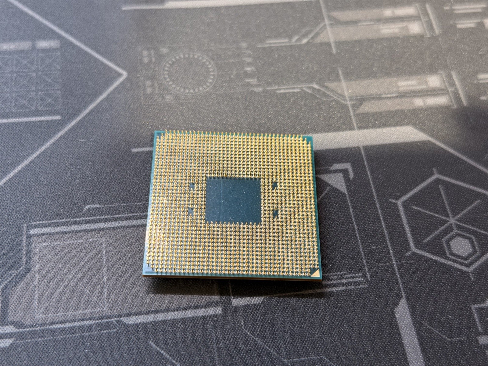 AMD Ryzen 7 3700X 3.6GHz Octa-Core Am4 CPU Processor (100-100000071BOX)