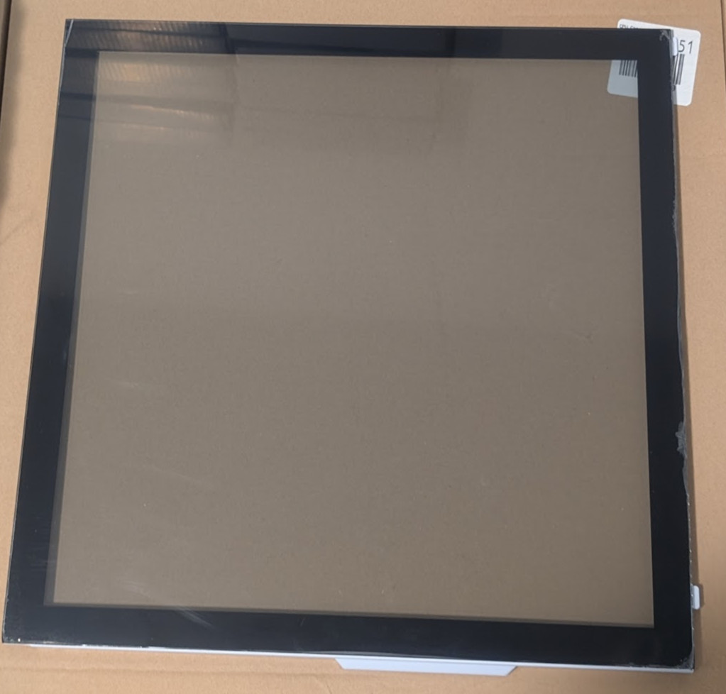 Lian Li LANCOOL 205 Mesh ATX Glass Side Panel- Black And White