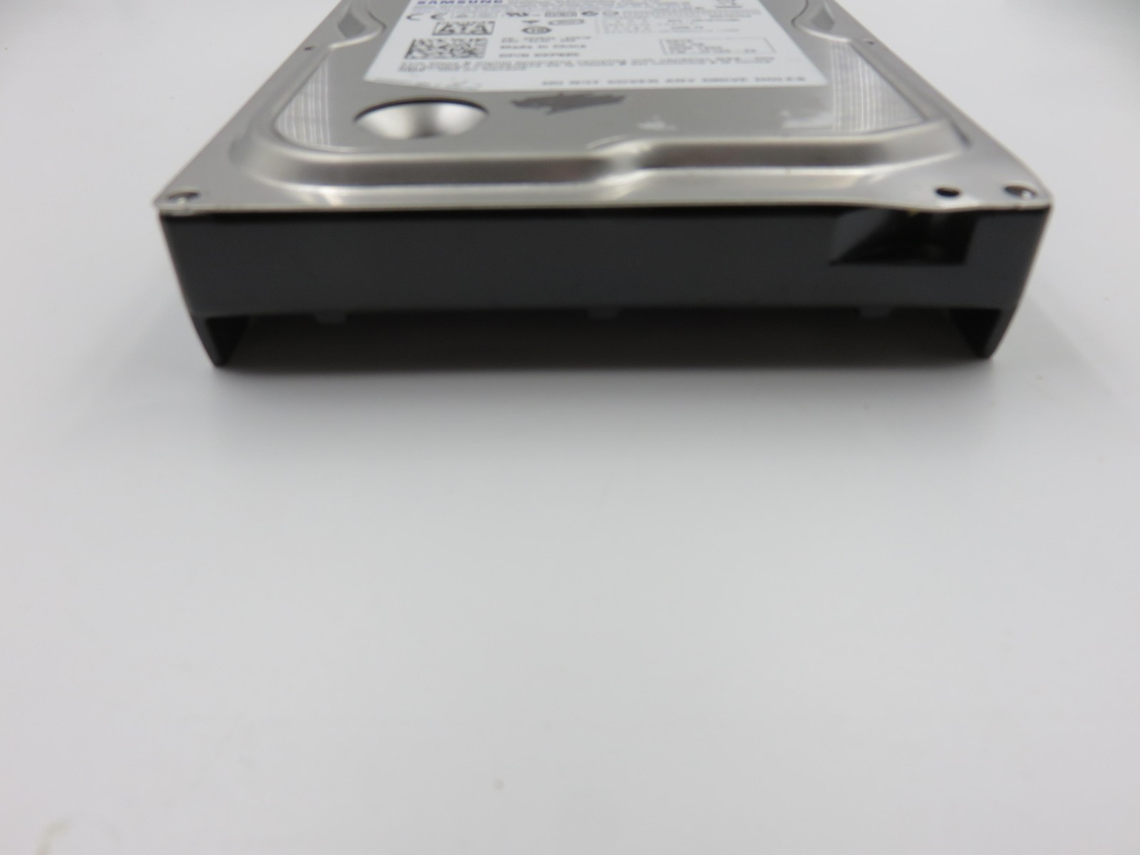 Samsung SpinPoint HD161HJ 160GB 3.5in Hard Drive 7200RPM SATA II 3.0Gb/s Silver