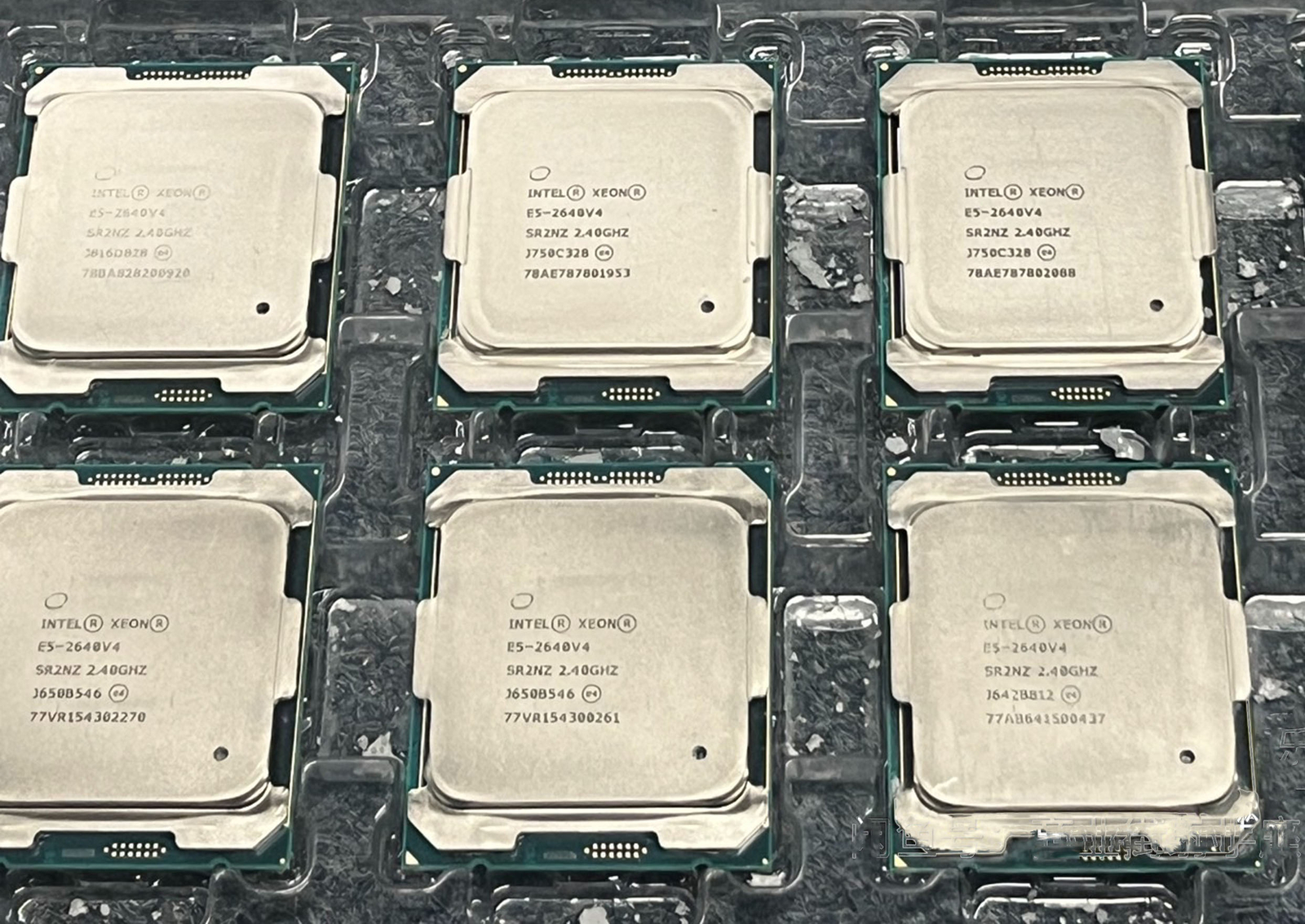 Intel Xeon E5-2640 V4 10 core 20 threads 2.40GHz 90W LGA-2011-3 CPU processor