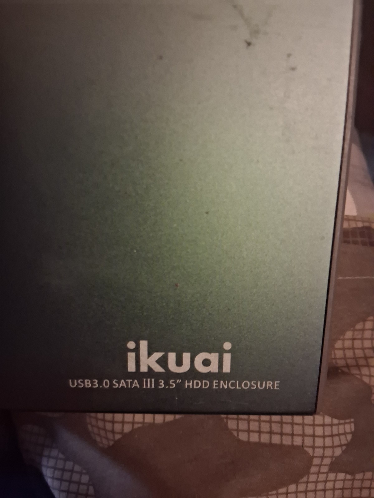 ikuai USB 3.0 SATA III 3.5in HDD Case/Enclosure USB with 3tb hardrive included