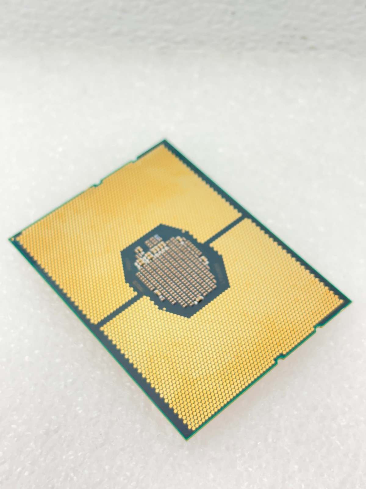 LOT OF 8 | Intel Xeon Gold 5115 SR3GB 10-Core CPU Processor Only