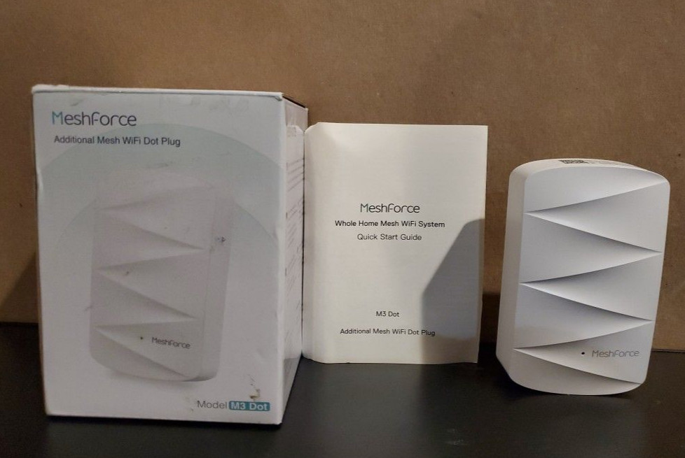 MeshForce M3 Dot Wall Plug WiFi Extender-for M1 & M3 Whole Home Mesh WiFi System