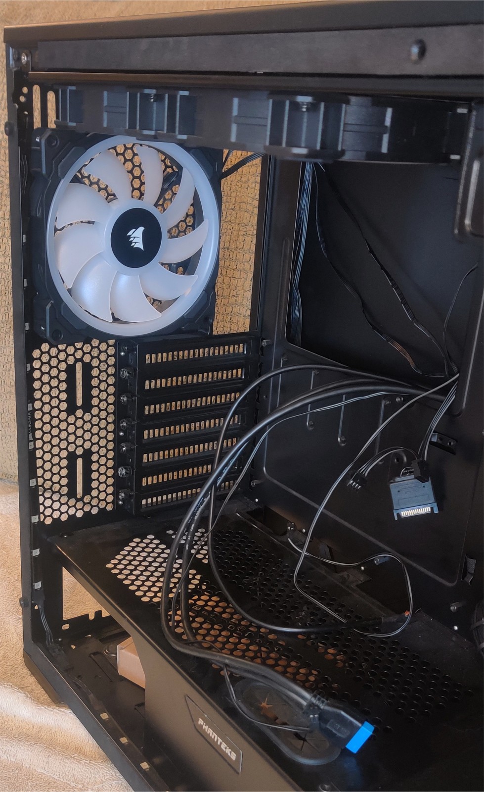 Phanteks Enthoo ProM Black Tempered Glass Edition Mid-Tower w/ Corsair Case Fans
