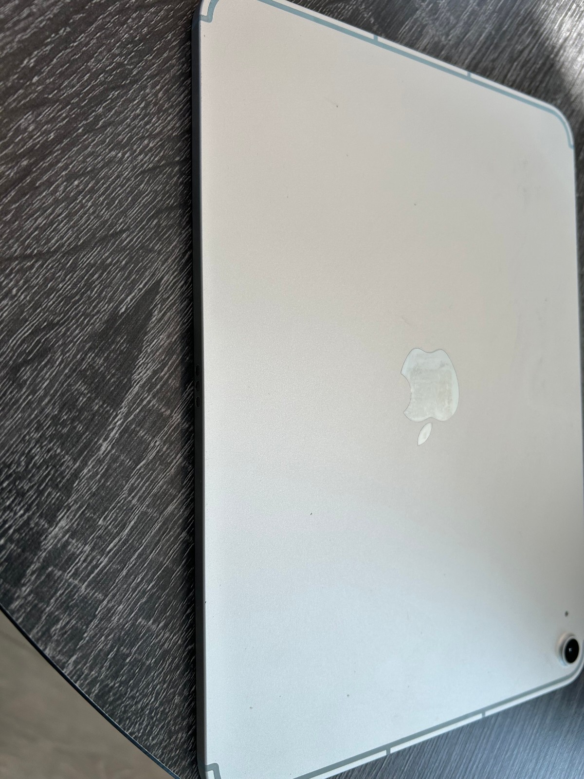 Apple iPad (11th generation) A3355 128 GB, Wi-Fi + 5G, 11 in – Silver