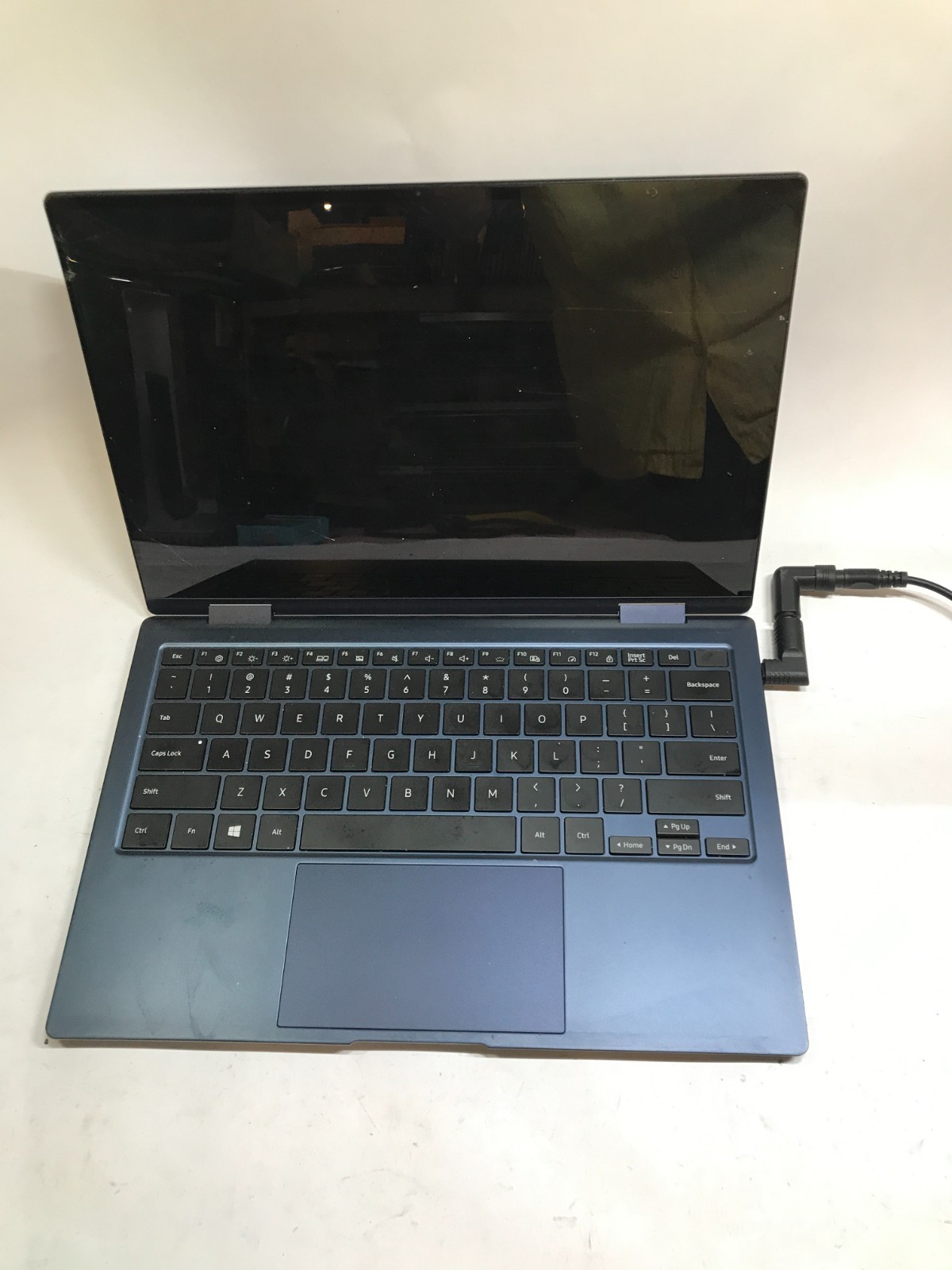 Samsung GalaxyBook Pro 360 11″ Intel Core i7-1165G7 16GB RAM NO SSD/OS For Parts