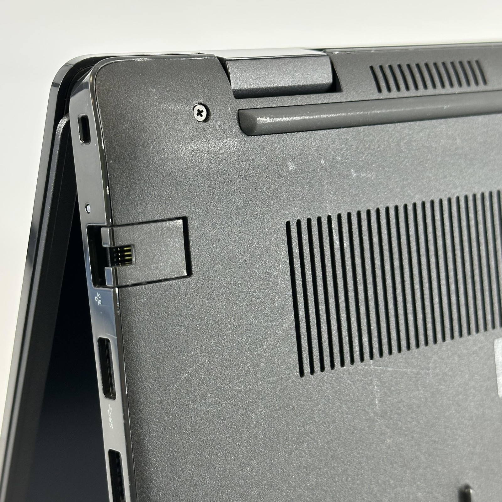 Dell Latitude 3420 14 FHD i5-1135G7 2.40GHz 16GB 256GB SSD Good FRAME SPLIT