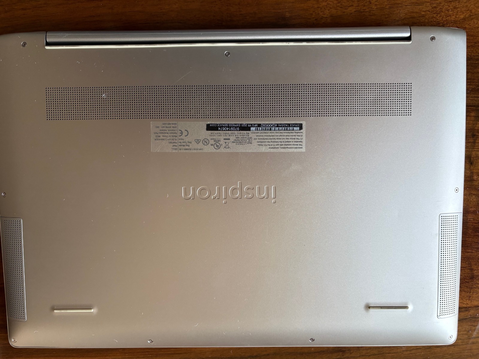 Used Dell Inspiron 15 2 in 1 Intel Core i5-10210U P84F 8 GB 512 GB SSD + Charger
