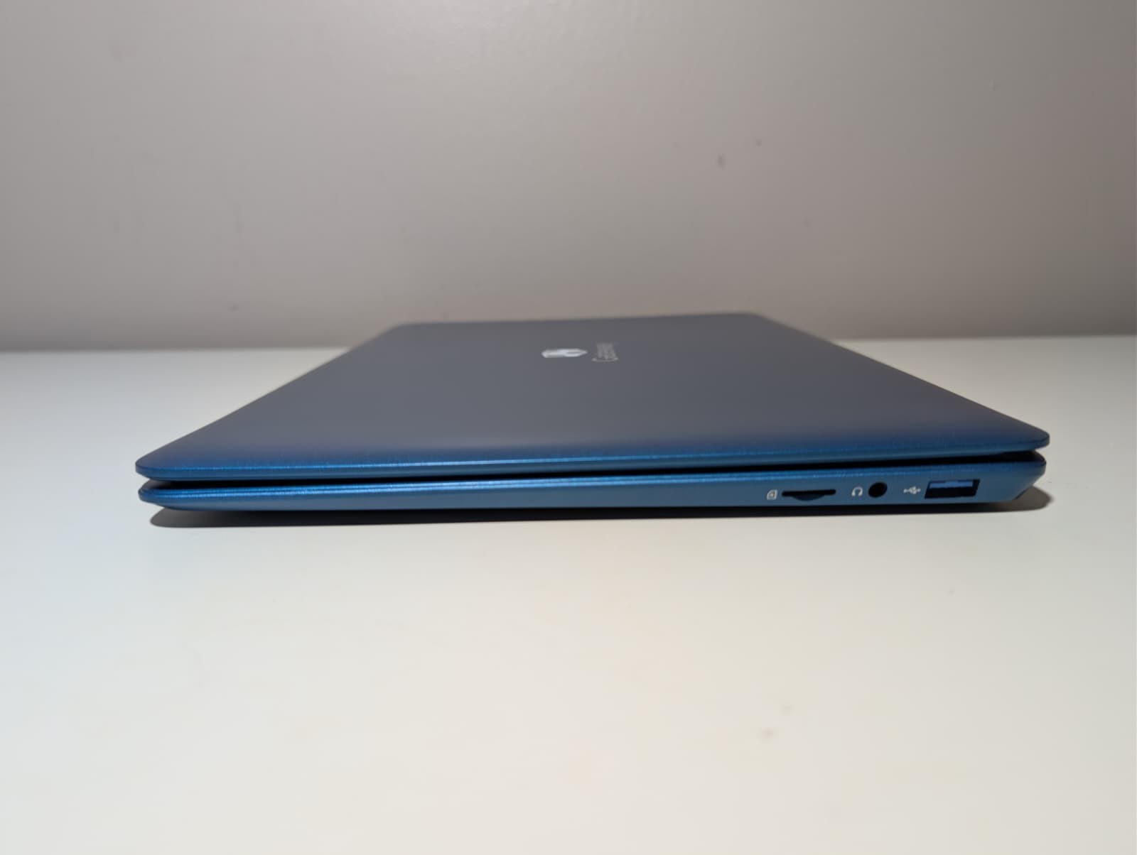 Gateway GWTN141-5 Blue | Celeron 4GB RAM 64GB SSD | FHD Win 11 LTSC New Batt
