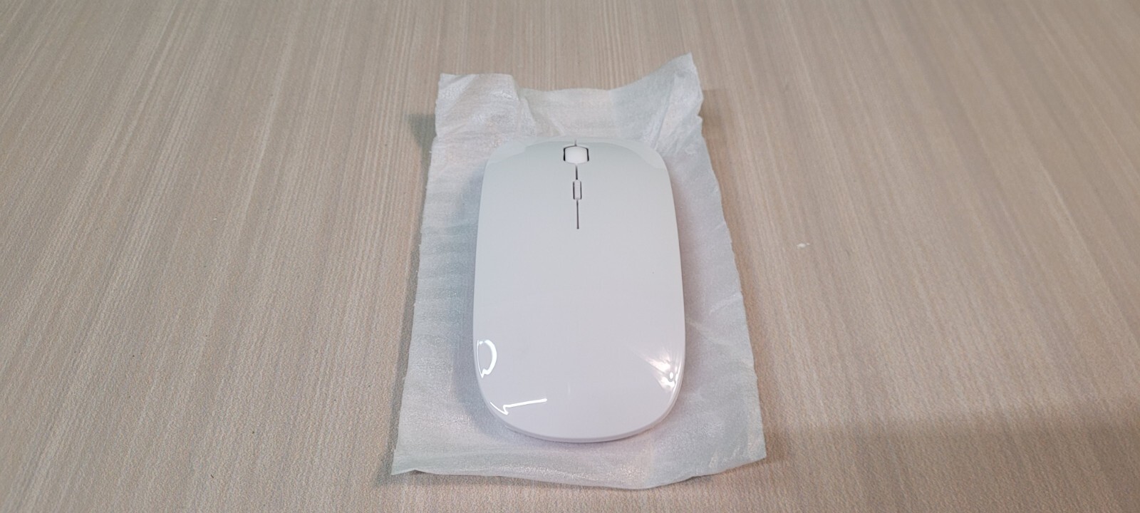 Topmate KM9000 Ultra Slim Wireless Keyboard and Mouse Combo White Silent Compact