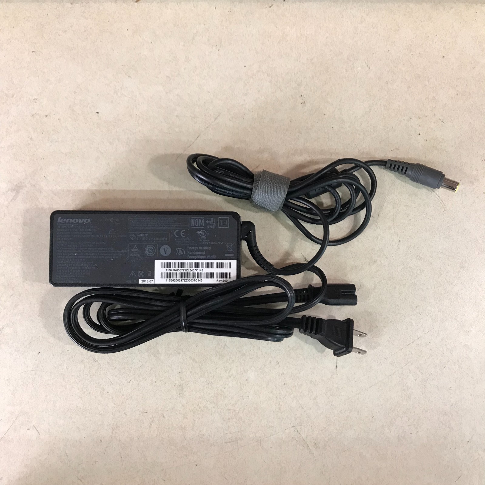 Lenovo ThinkPad E520 Retro Gaming Laptop i5-2410M 2.3GHz 4GB RAM (Windows 7 Pro)