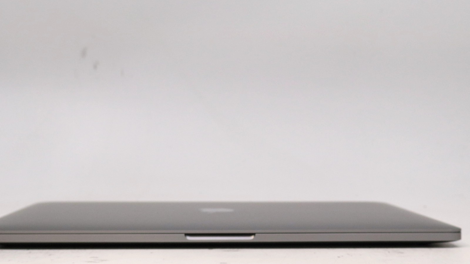 Apple Macbook Pro 15″ i7-8850H 32GB 512GB – Very Good