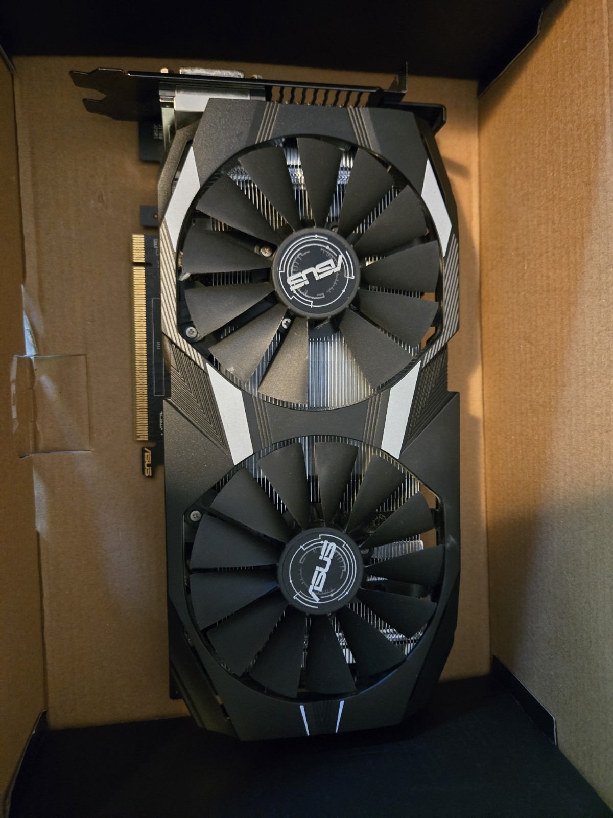 ASUS Dual AMD Radeon RX 580 8GB PCIe x16 Graphics Card HDMI DP DVI Multi-Monitor