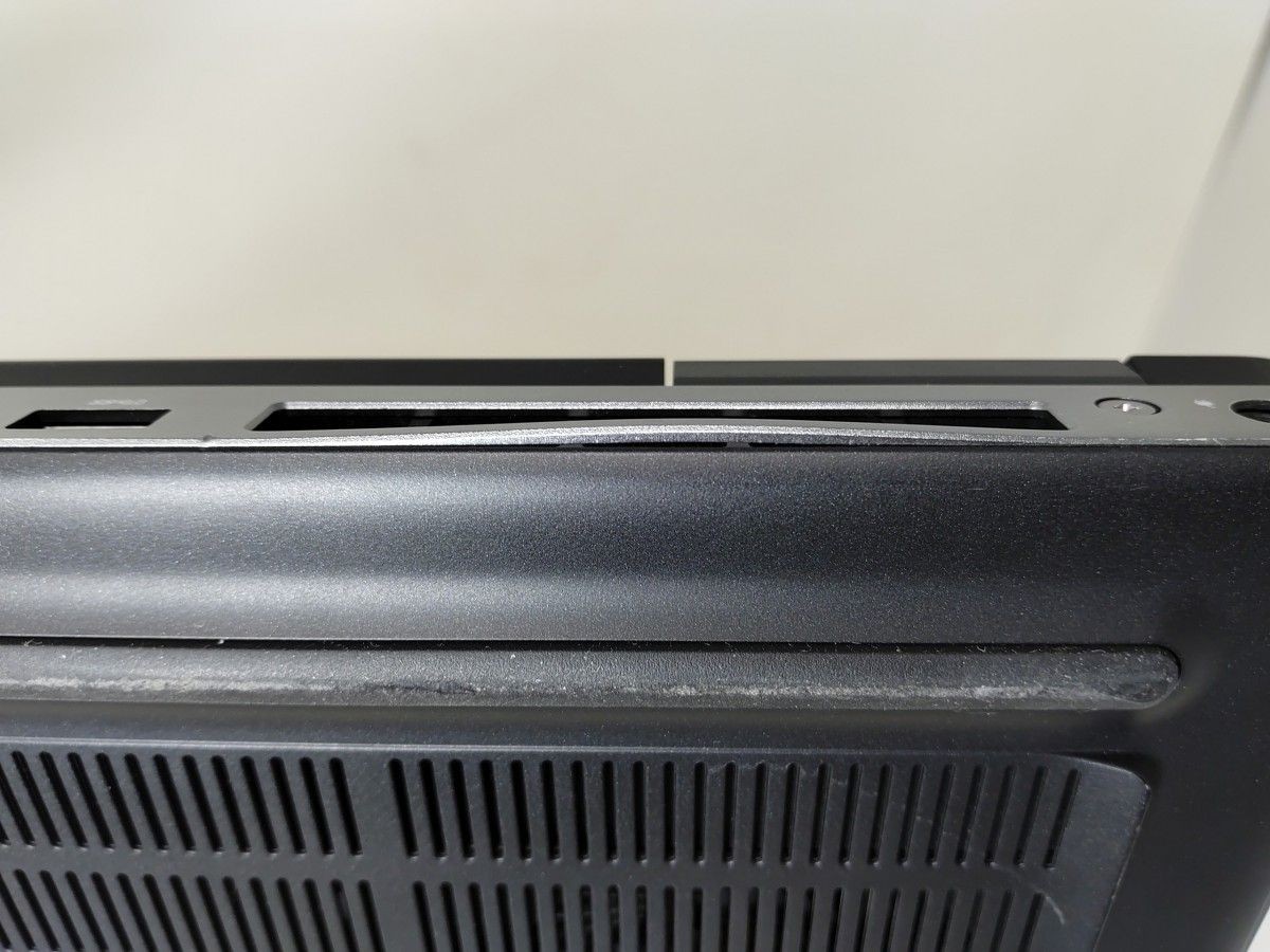 DELL PRECISION 7730 Laptop Intel XEON E-2176M 16GB 512GB SEE NOTES