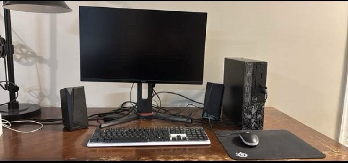 Gaming Monitor/PC Full Set. (READ DESC FOR DETAILS) – $290 OBO