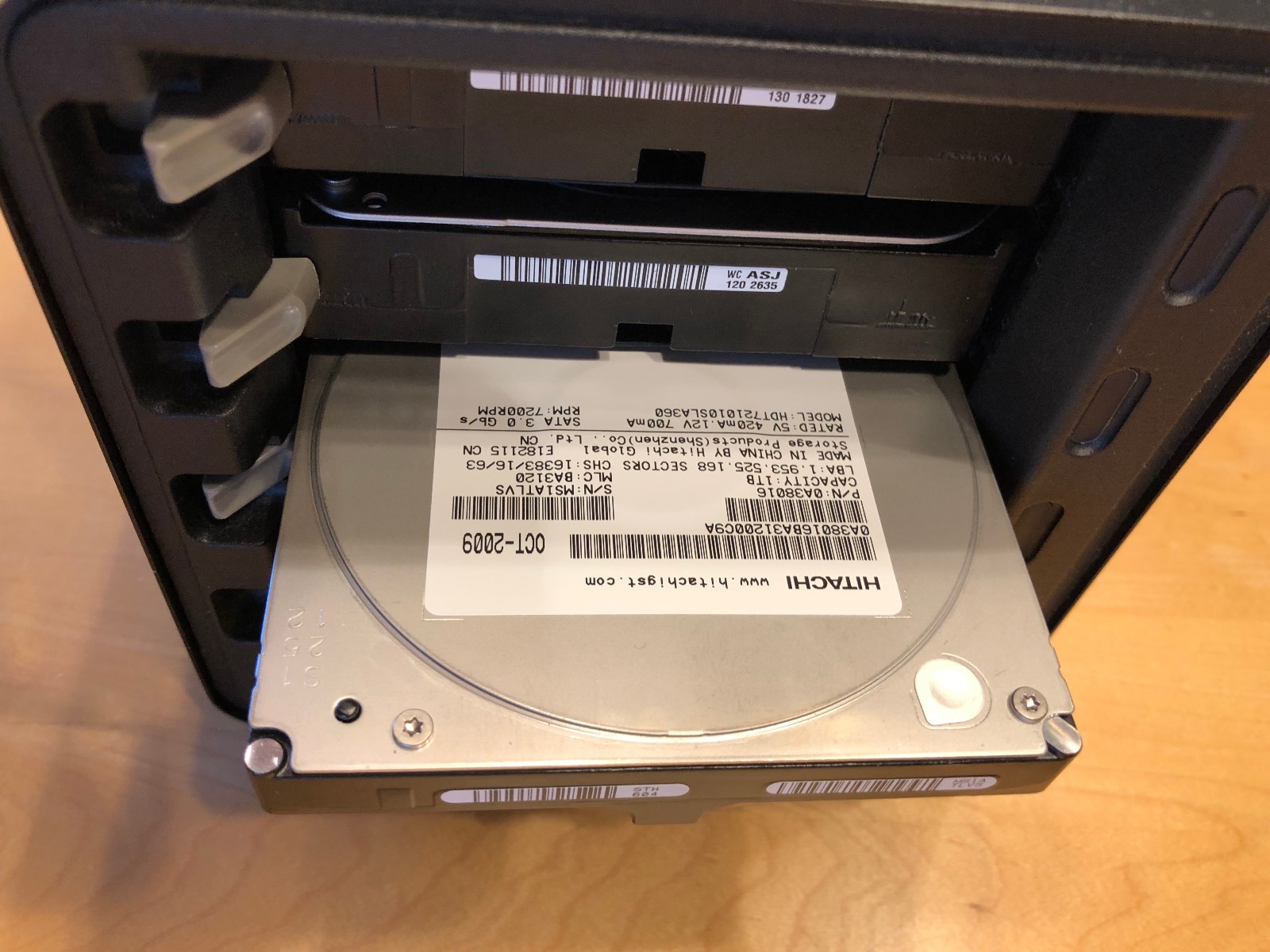 Drobo 4D USB Archive Drive – Includes 4TB Drives