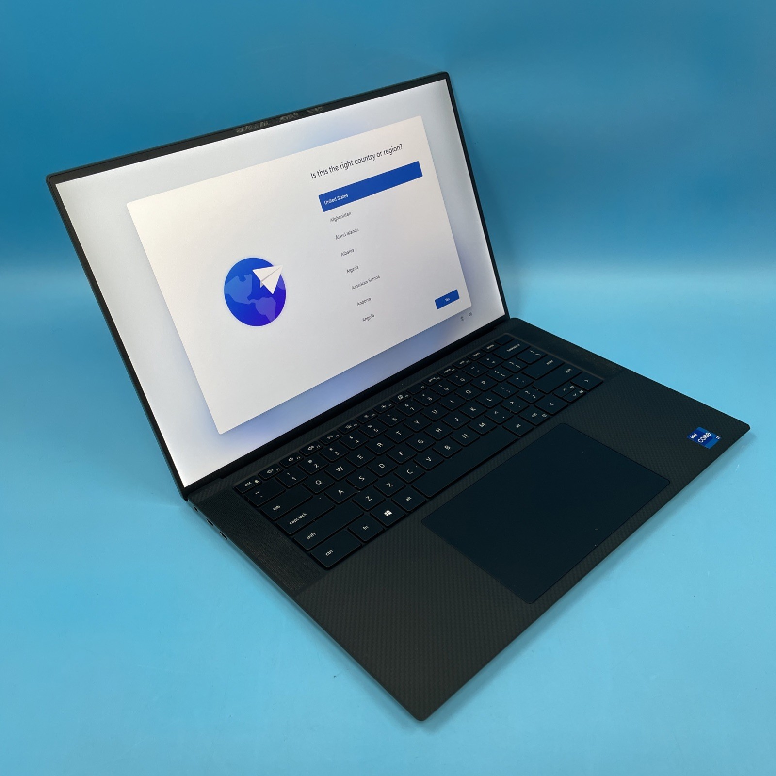 Dell Precision 5560 | i7-11850H | 64GB RAM | 128GB SSD | WIN 11 PRO | 75% BATT