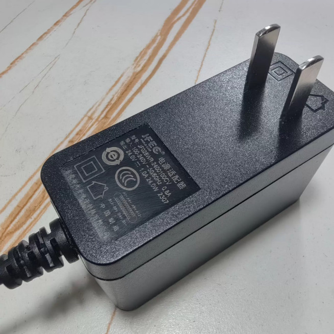JFEC JF028WR-2400100CV 24V 1A 24W 5.5*2.1 Universal Set-top Boxes Power Adapter