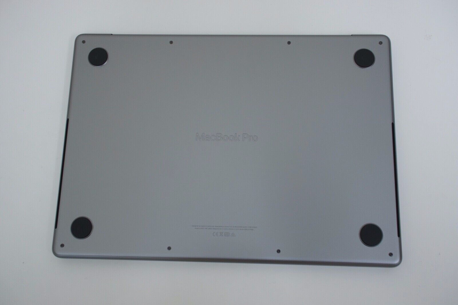 Apple MacBook Pro 2021 14 Inch 3.2 GHz Apple M1 Pro 512GB SSD 16GB RAM 16C GPU