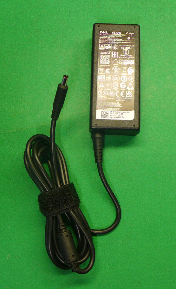 Dell Latitude 7350 2-in-1 Vostro 15 3558 65W AC Power Adapter 4.5mm 8XW1N