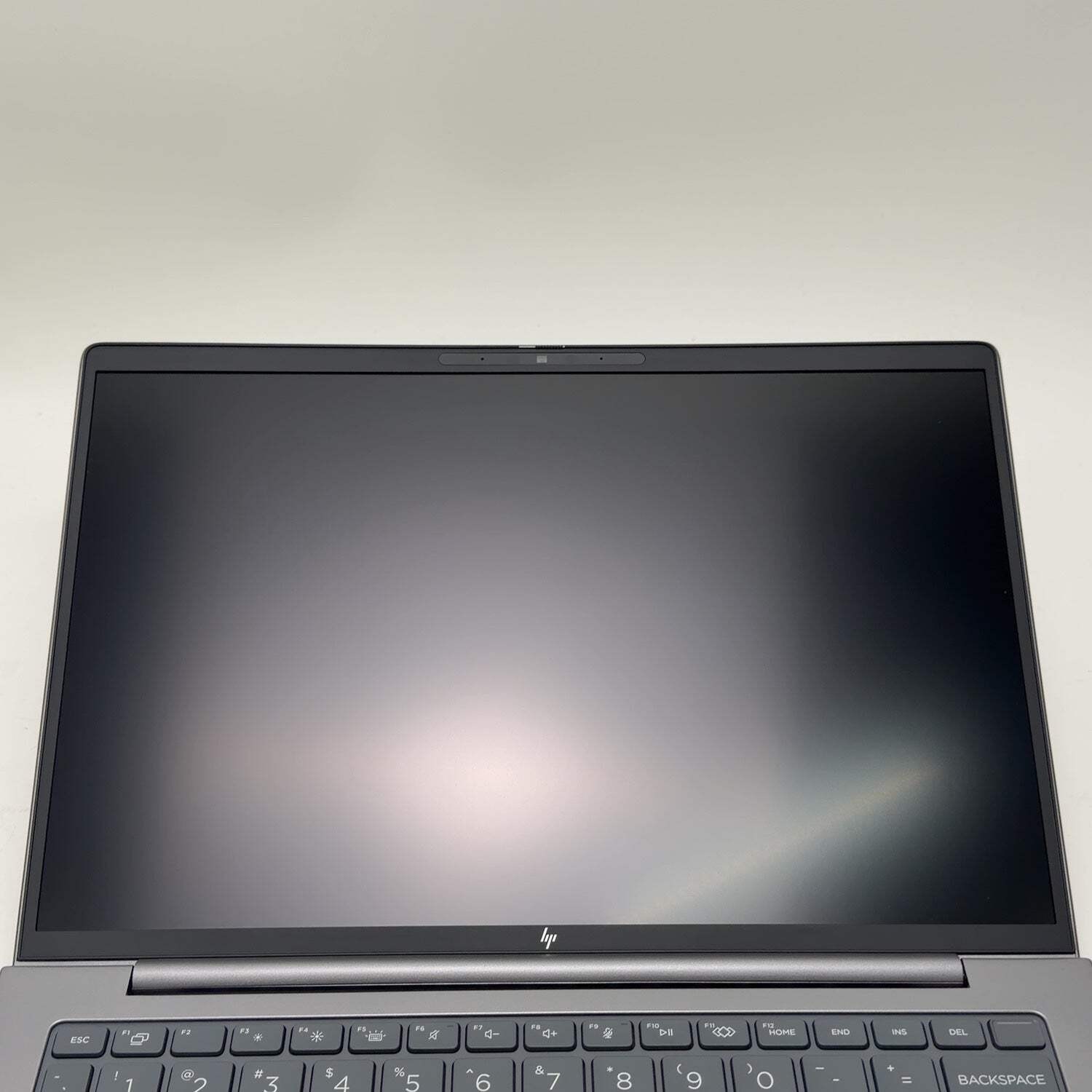 HP Zbook 8 HSN-I62C-4 14″ 2.1GHz 16GB RAM 512GB SSD
