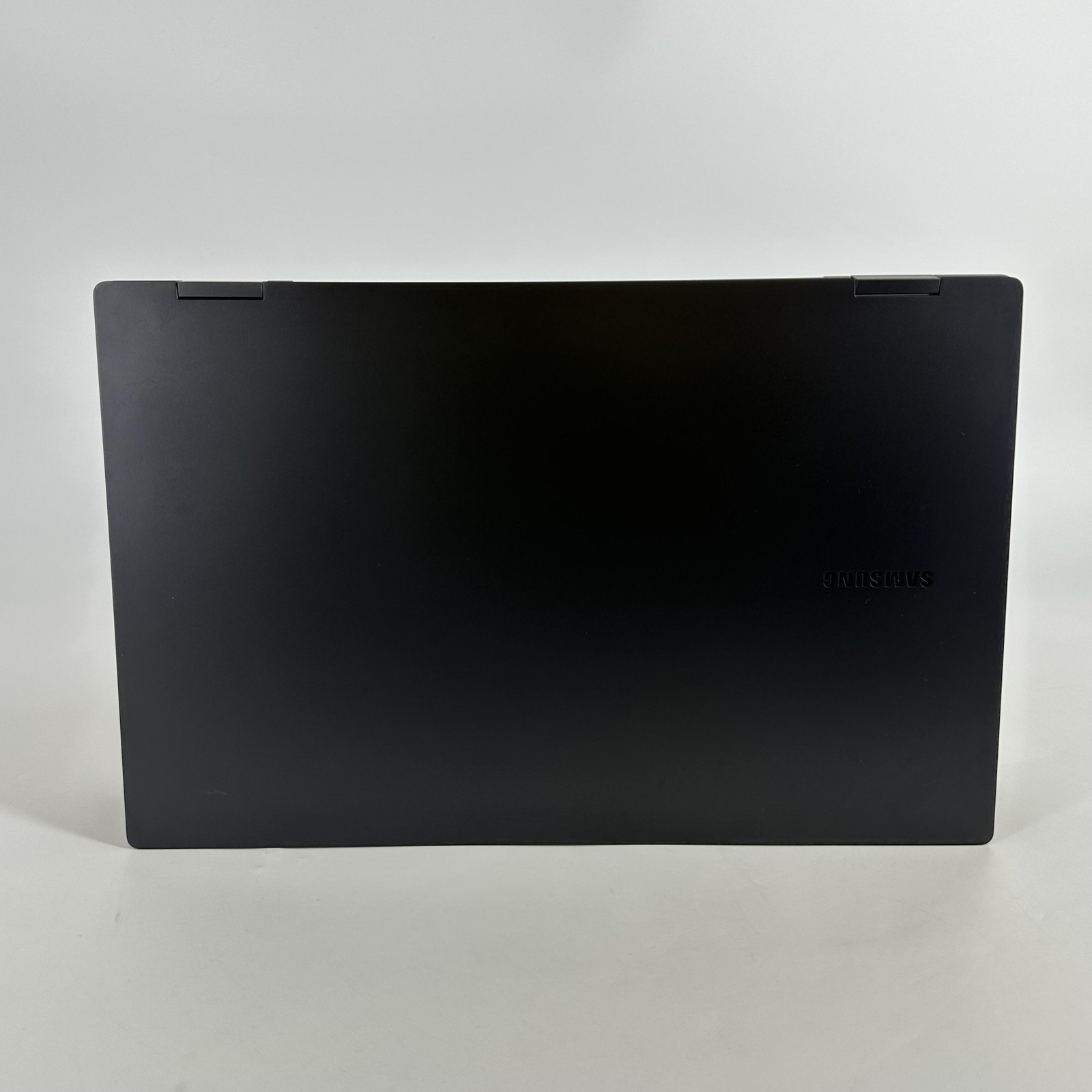 Samsung Galaxy Book2 Pro 360 15.6 FHD TOUCH 2.1 GHz i7-1260P 8GB 512GB SSD