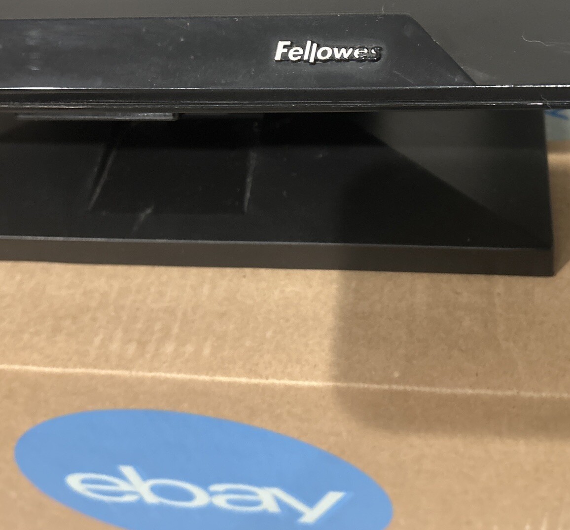 Fellowes – Designer Suites – Laptop Riser – Laptops Up to 17″ inches
