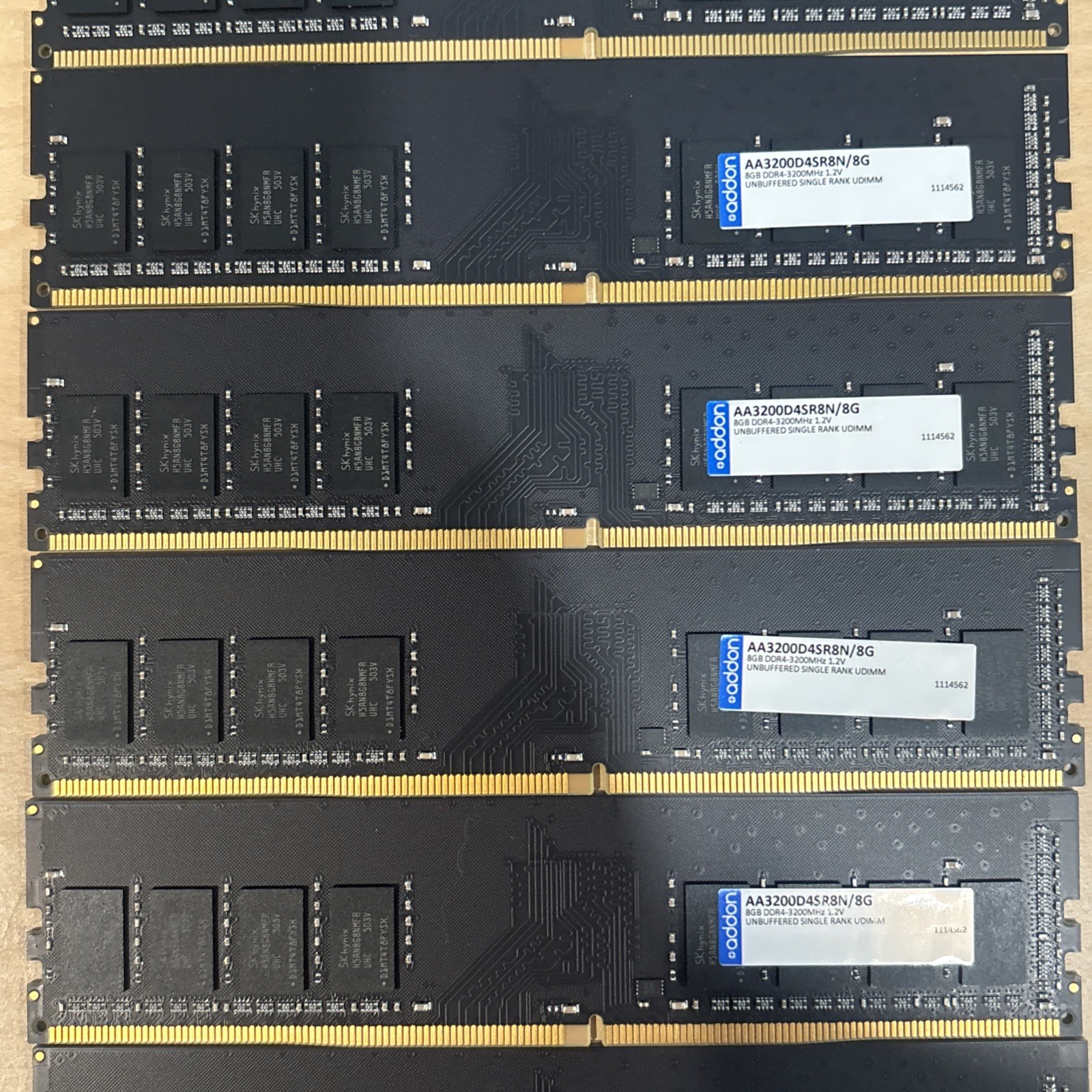 SK Hynix 8GB DDR4 3200MHz UDIMM Desktop RAM Memory AA3200D4SR8N/8G