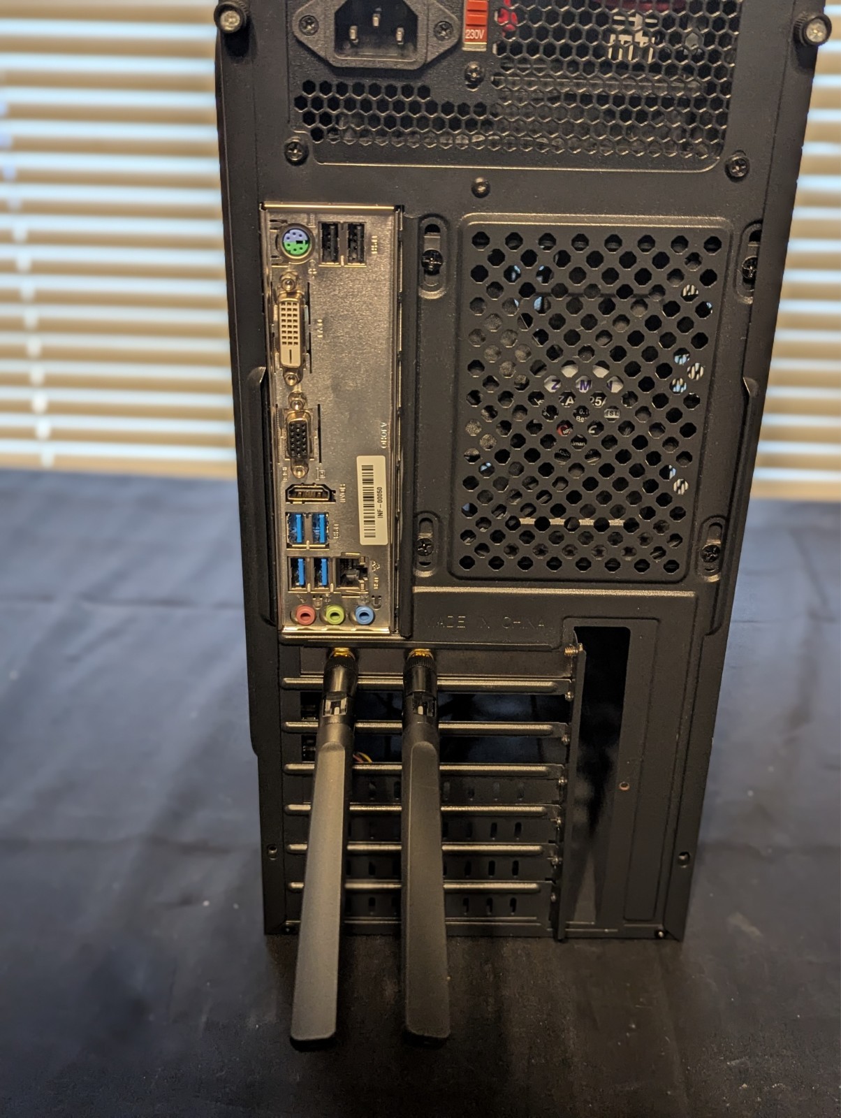 Custom Desktop – Ryzen 3 3200G with Radeon Vega Graphics 16GB 512GB NVMe Win11