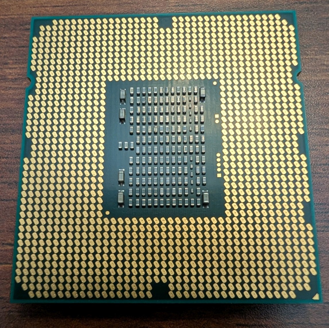 Intel Xeon E5620 2.40GHz Quad-Core 12MB LGA 1366 Processor P/N: SLBV4 Tested