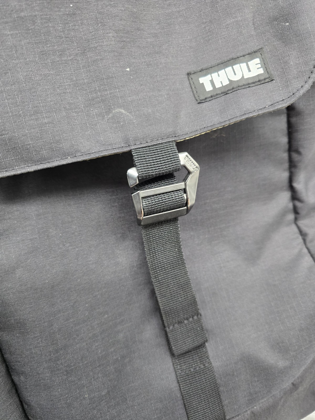Thule Lithos Unisex Backpack 16L Black/green Laptop Bag