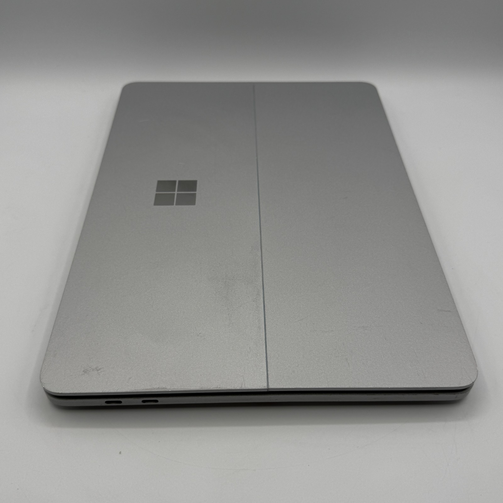 Microsoft Surface Laptop Studio 1964 14.4″ i7-11370H RTX A2000 32GB RAM 512GB